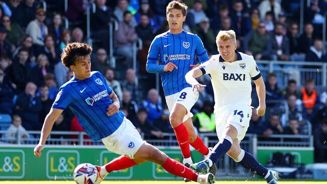 Soi tỷ lệ Oxford United vs Portsmouth, 21h00 ngày 09/08 2 Cuộc chạm trán gay cấn giữa Oxford United vs Portsmouth